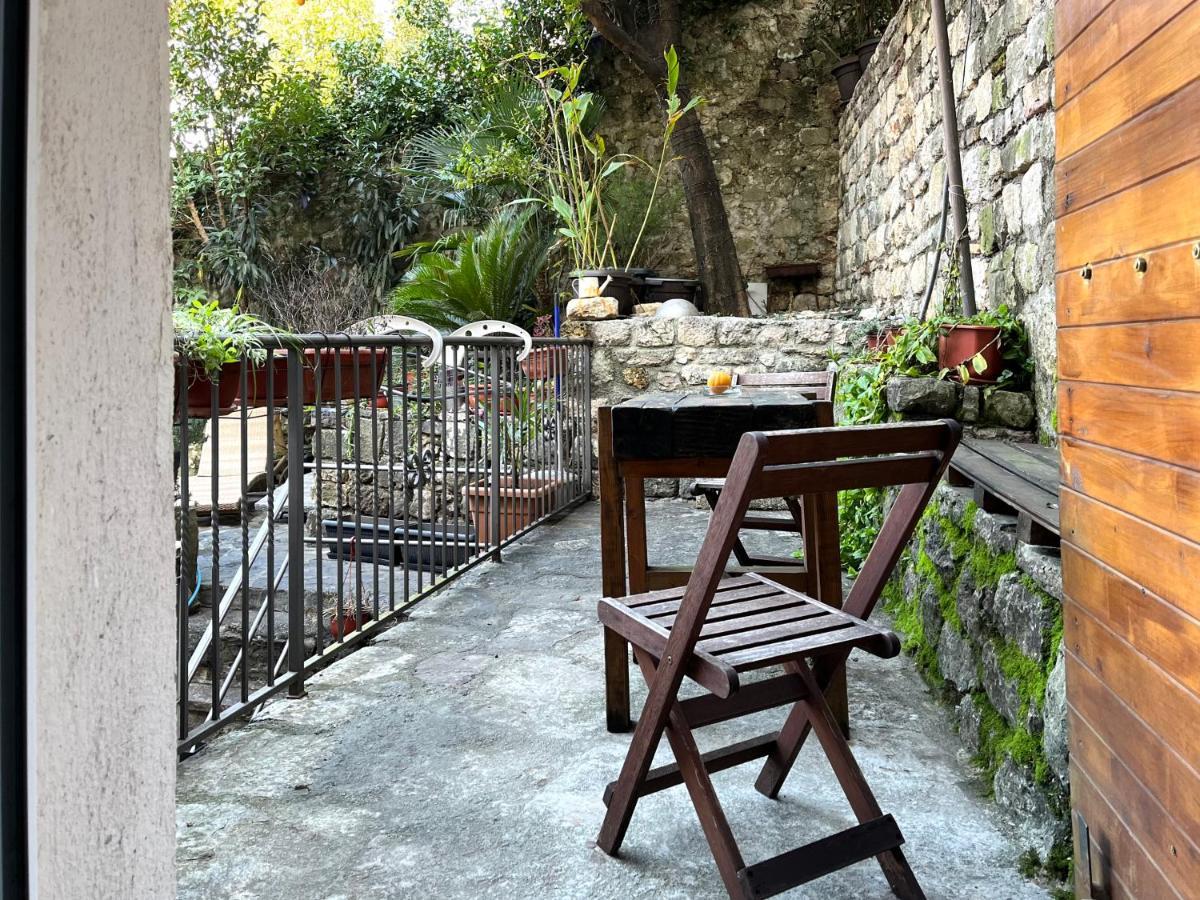 Healthystudio512 Apartments Kotor Ngoại thất bức ảnh
